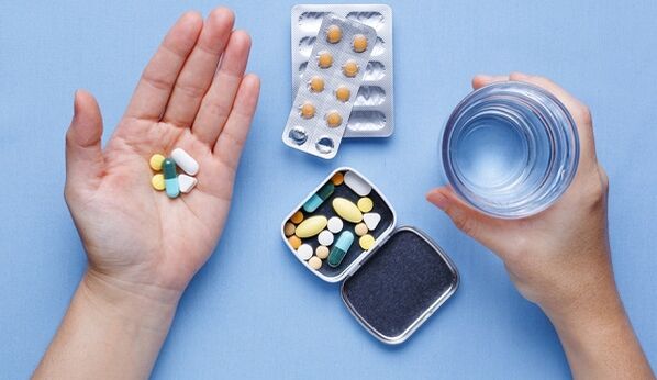 Taking nail fungus pills